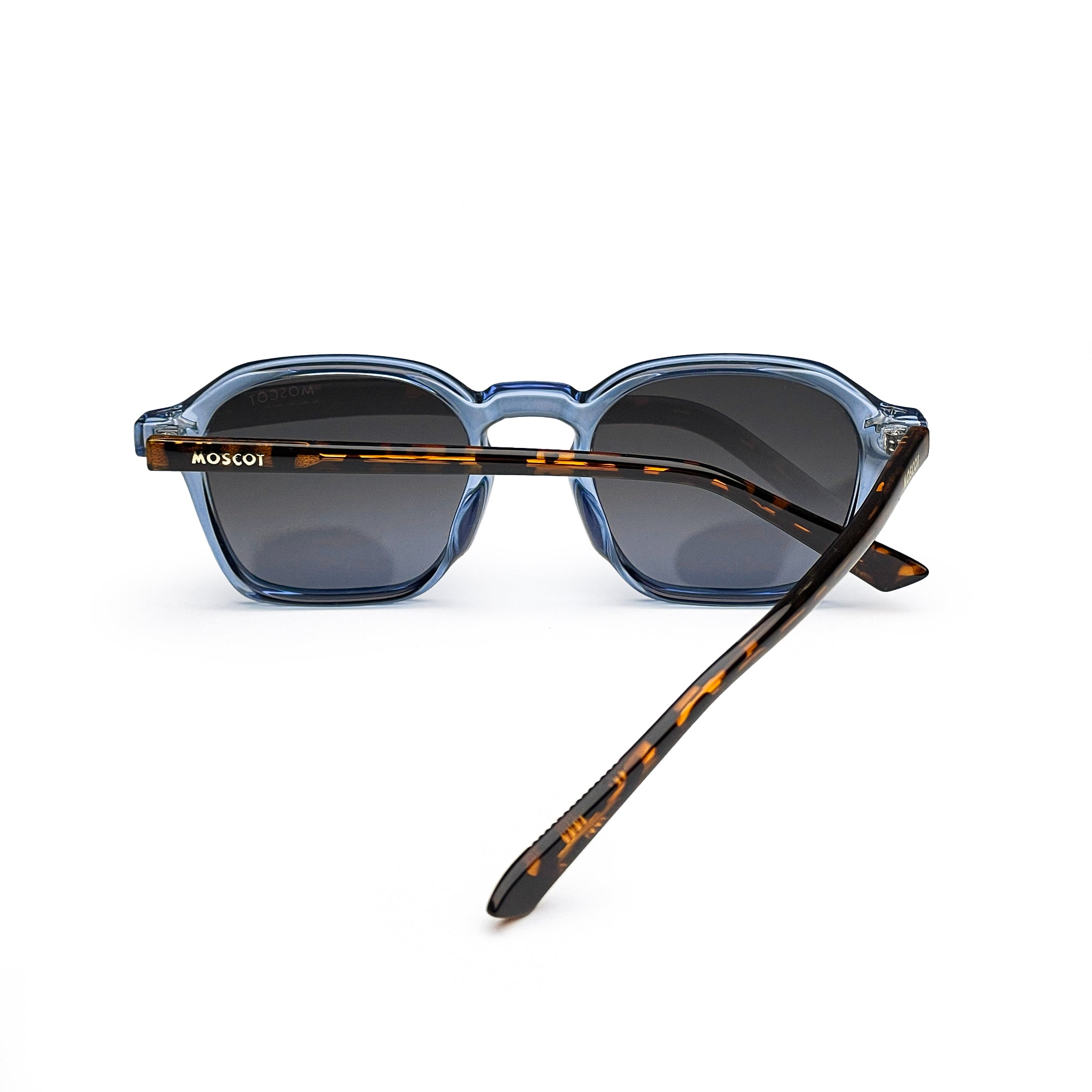 MOSCOT - T04