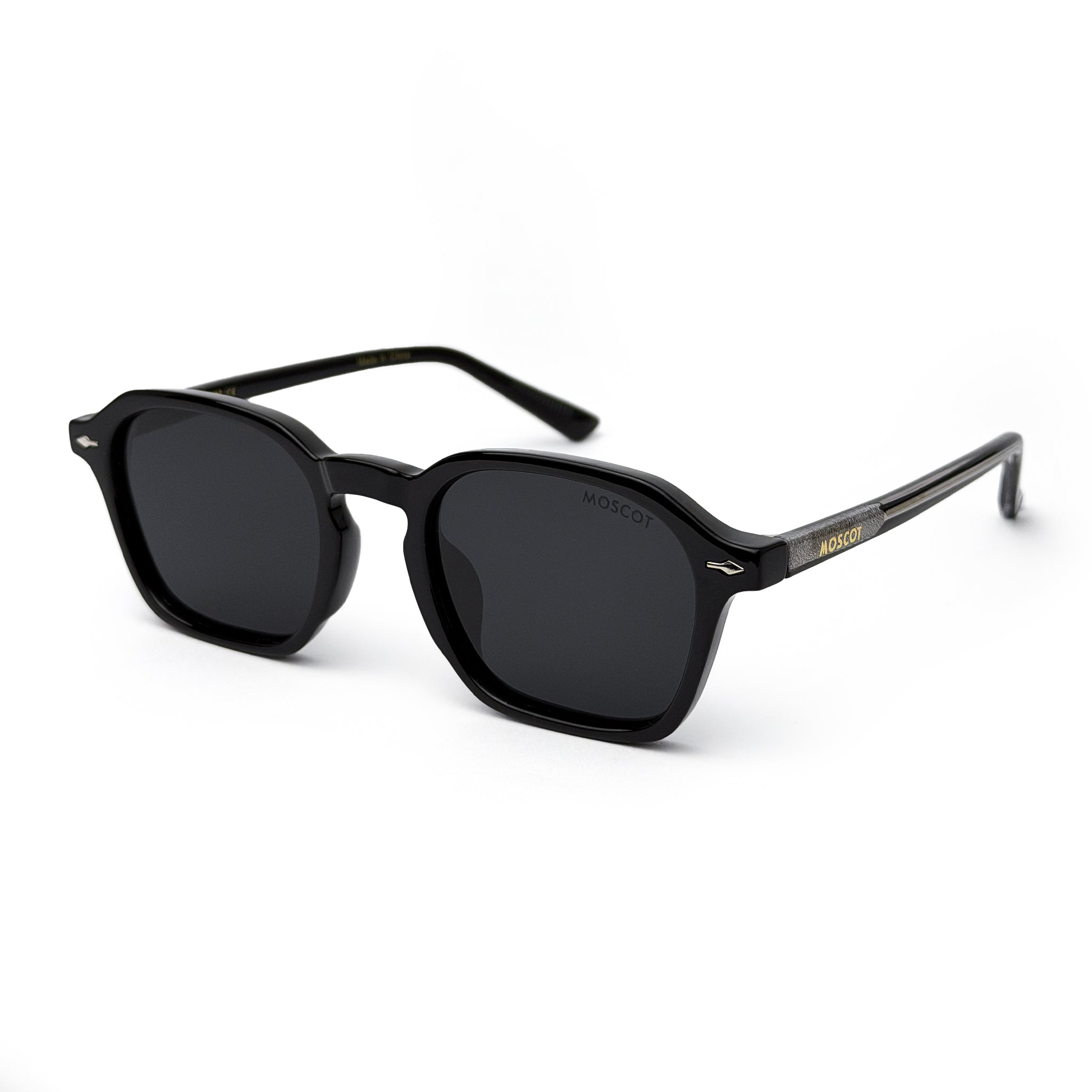 Moscot 1915