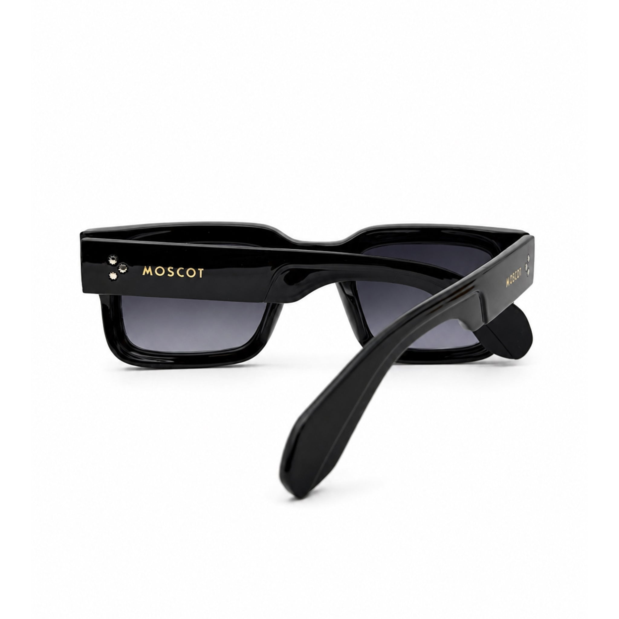 MOSCOT M02