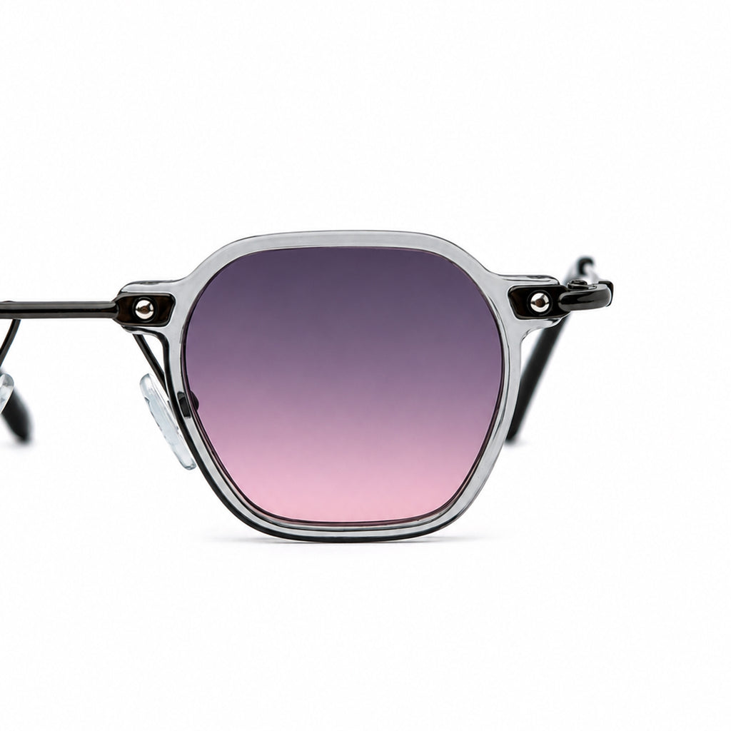 MARC JACOBS