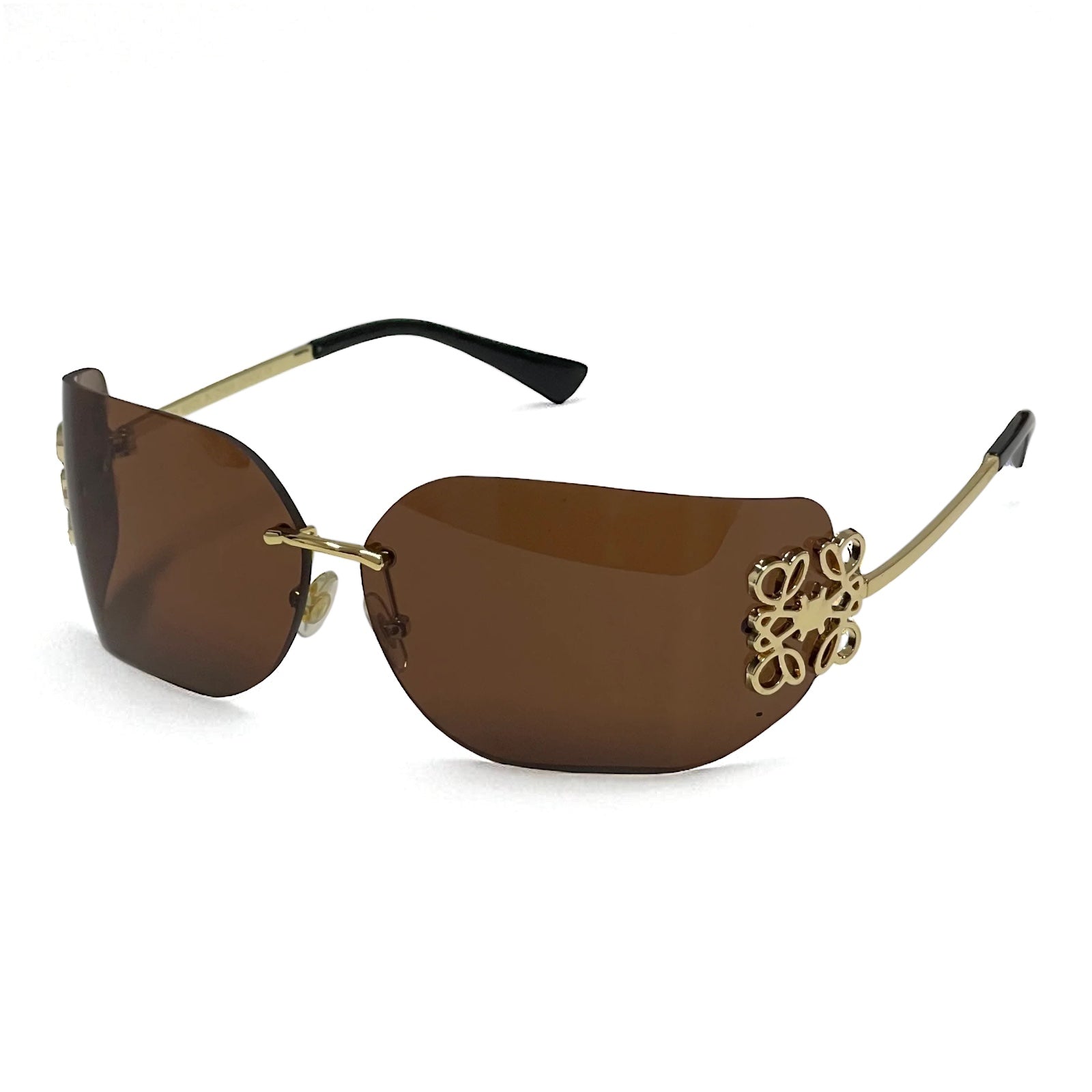 Luo Yi sunglasses
